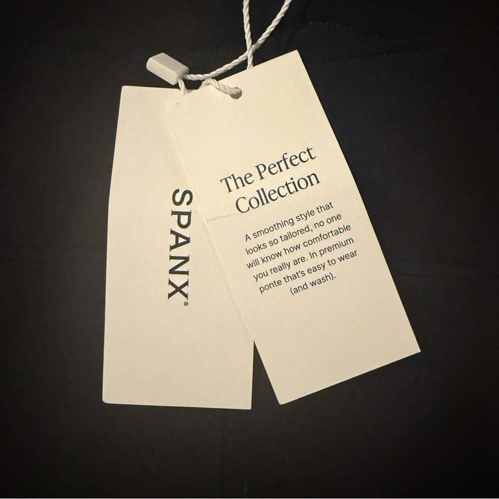 NWT SPANX Black Petite Ponte Kick Flare Pant - Picture 9 of 11